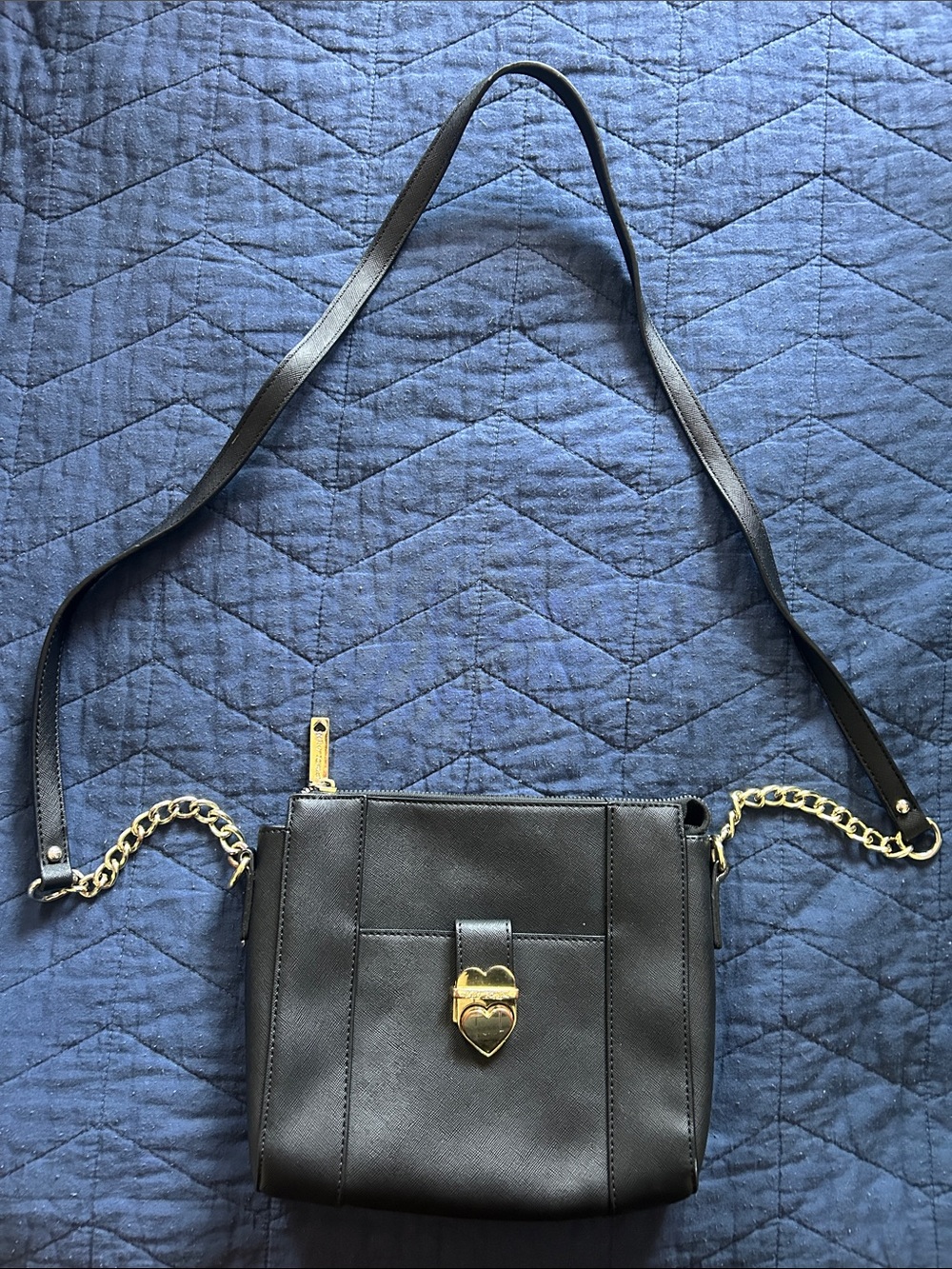 Betsey Johnson Black Crossbody Bag with Gold Heart Lock